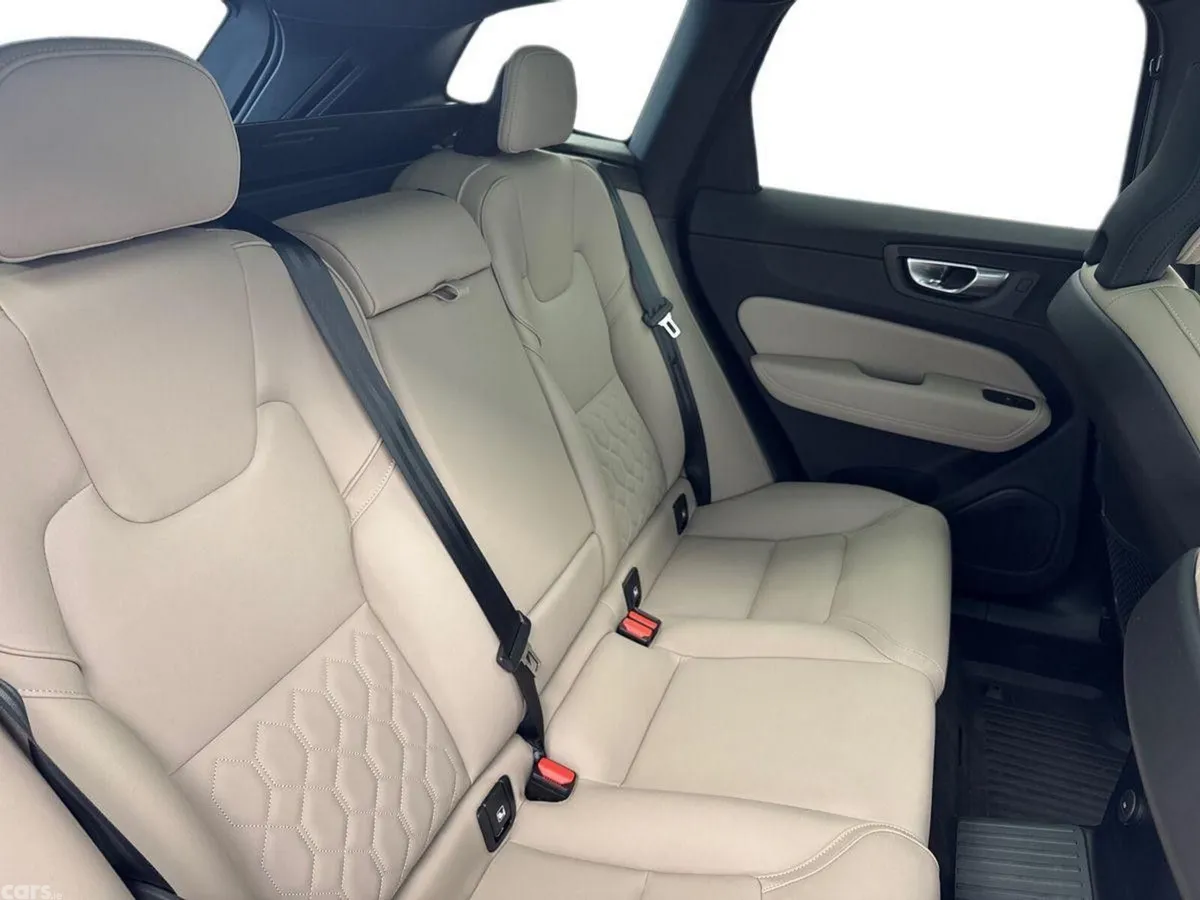 Volvo XC60 SUV, Petrol Plug-in Hybrid, 2025, Red