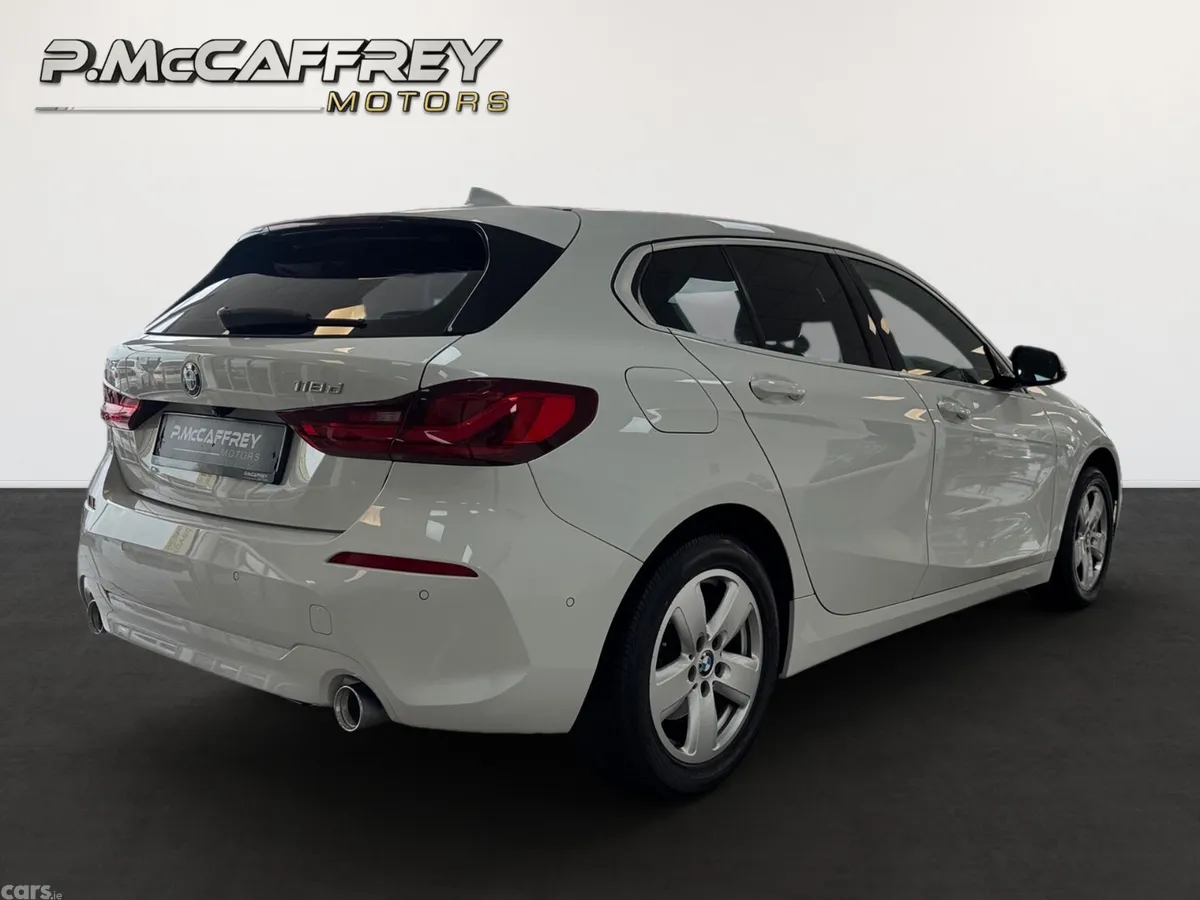 BMW 1-Series Hatchback, Diesel, 2021, White