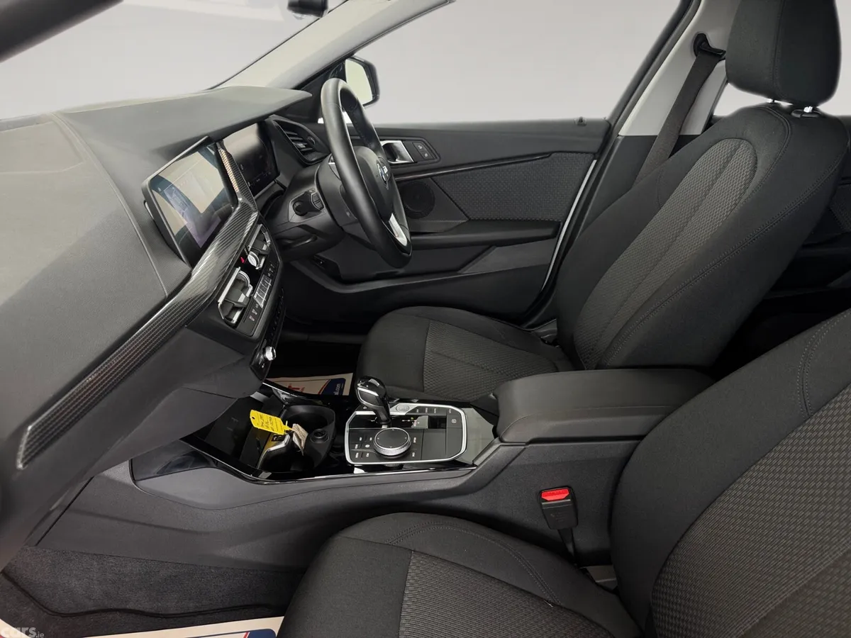 BMW 1-Series Hatchback, Diesel, 2021, White