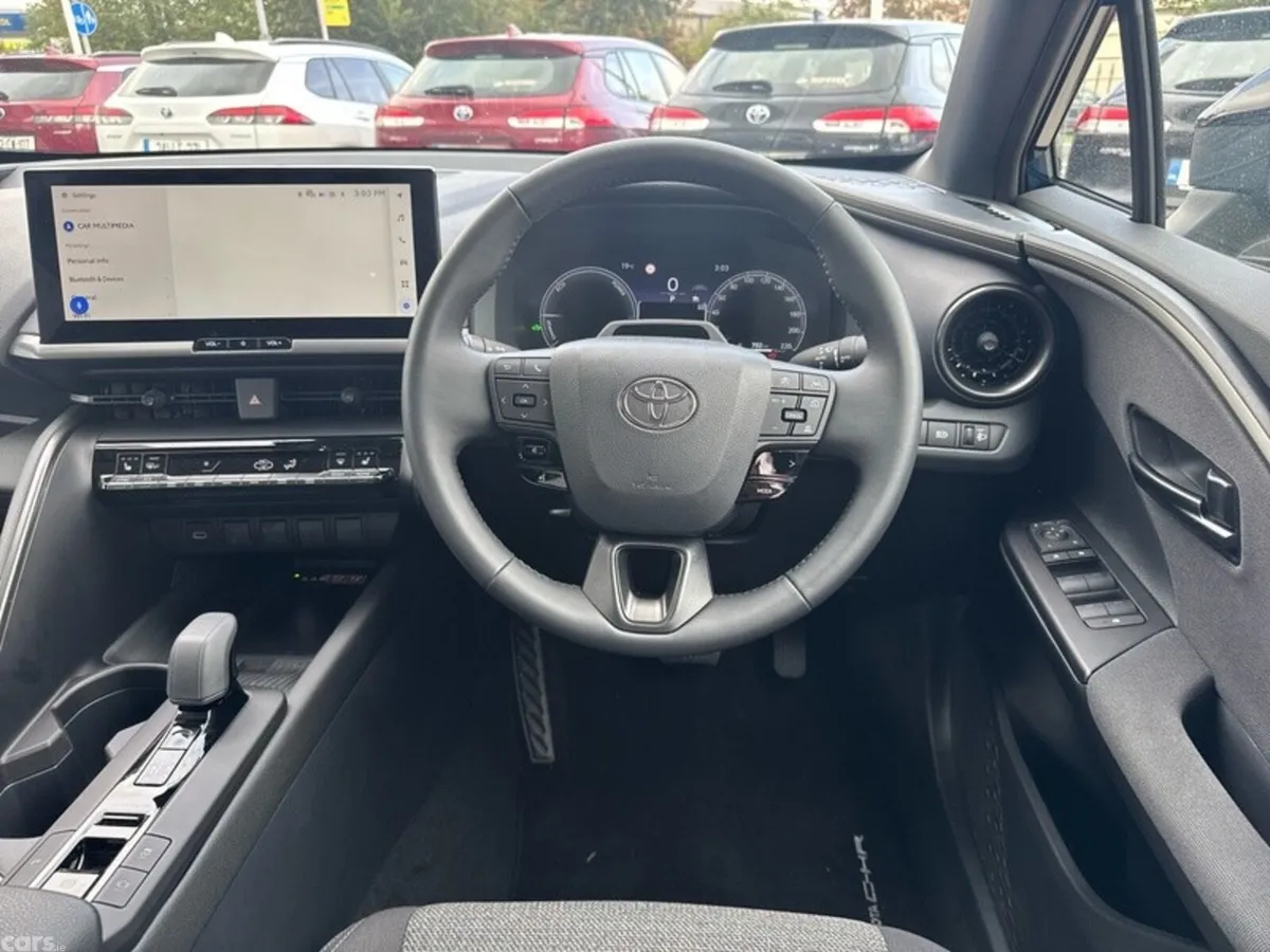 Toyota C-HR SUV, Petrol Hybrid, 2026, Blue