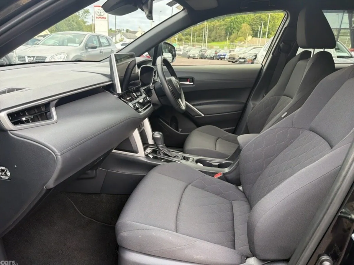 Toyota Corolla Cross SUV, Petrol Hybrid, 2024, Black