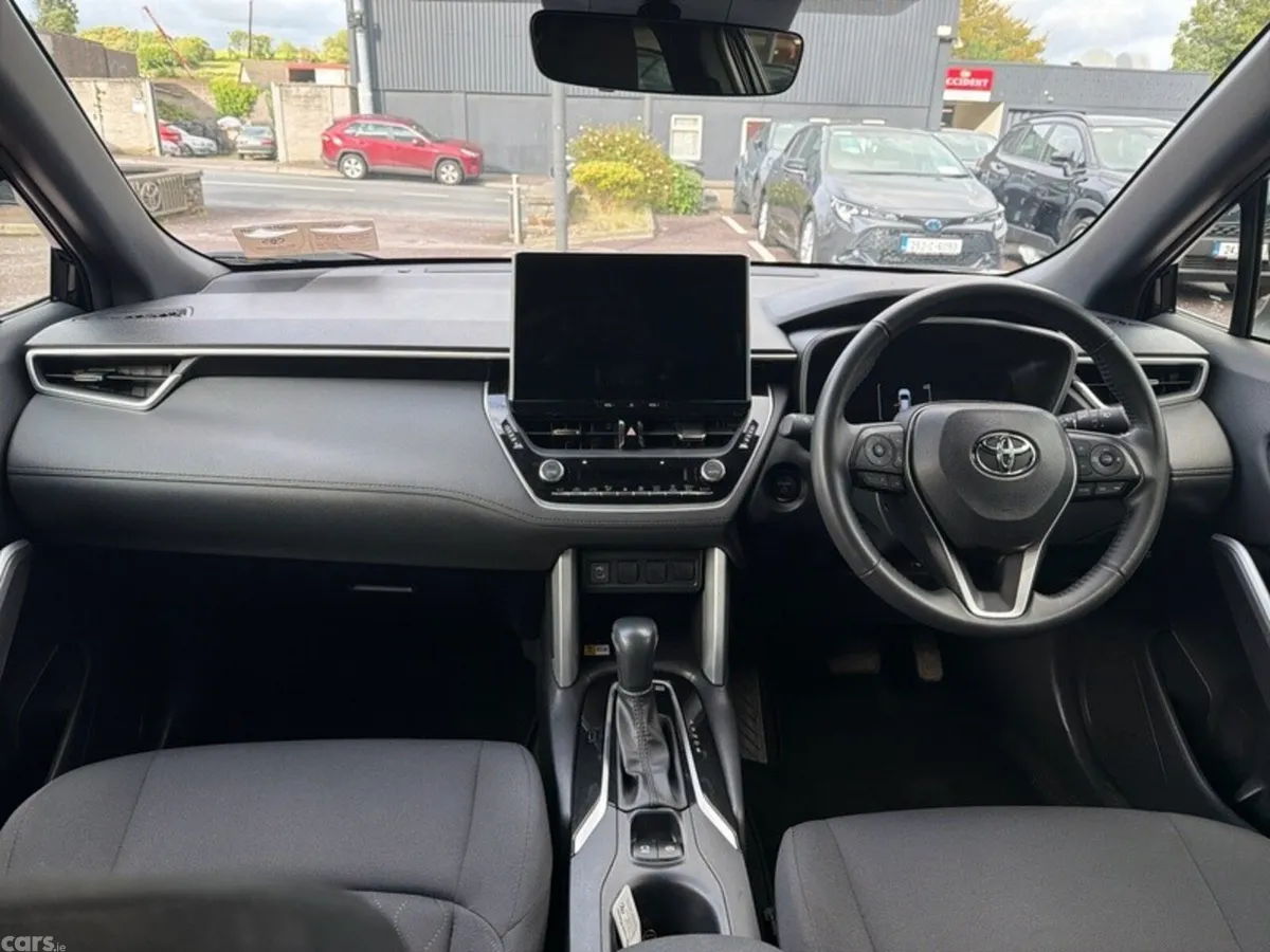 Toyota Corolla Cross SUV, Petrol Hybrid, 2024, Black