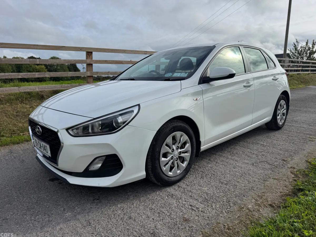 Hyundai i30 Hatchback, Diesel, 2019, White