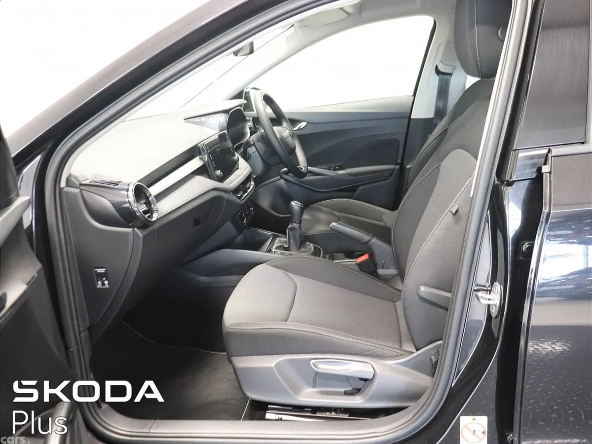 Skoda Fabia Hatchback, Petrol, 2026, Black