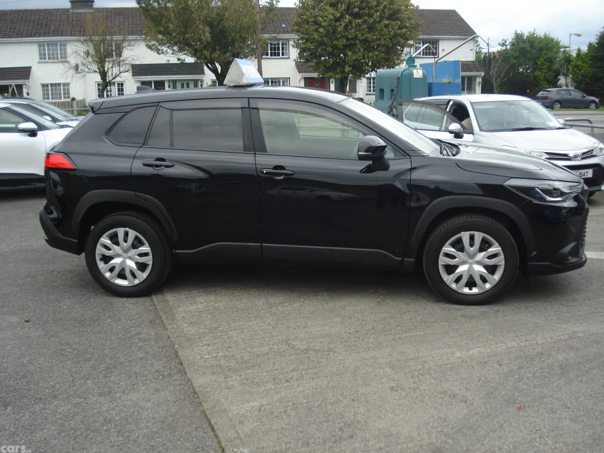 Toyota Corolla Cross MPV, Petrol Hybrid, 2023, Black