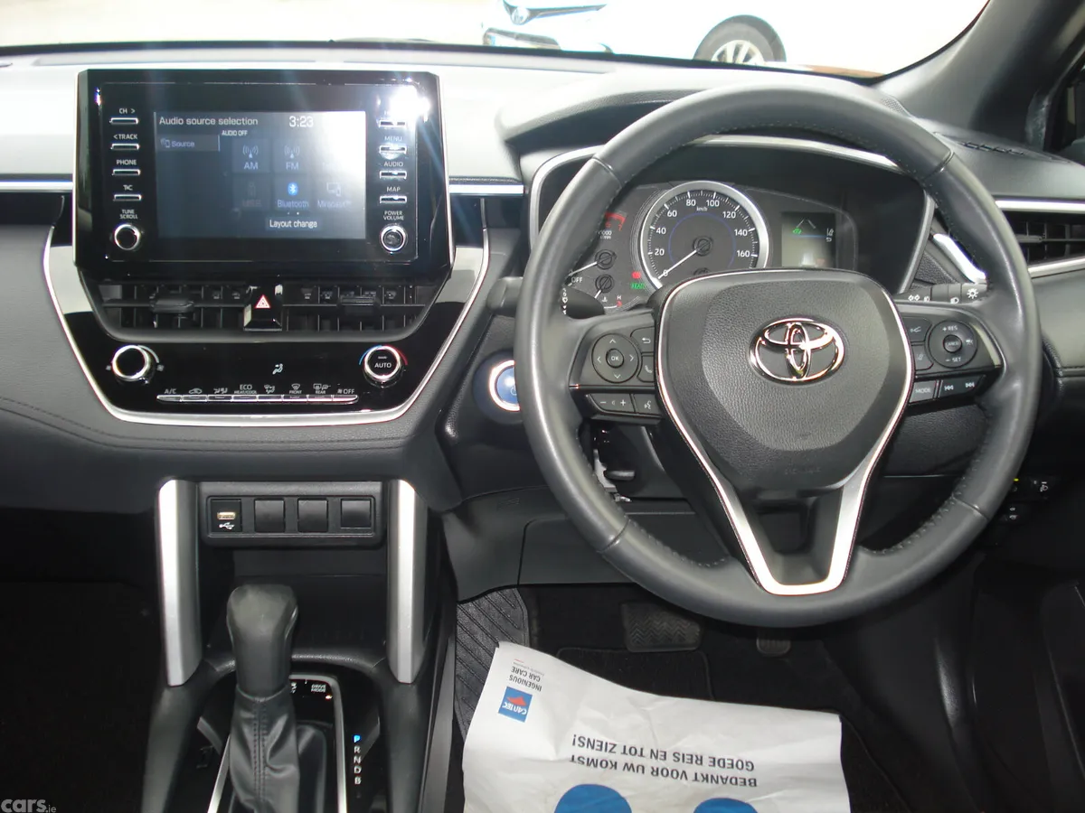 Toyota Corolla Cross MPV, Petrol Hybrid, 2023, Black