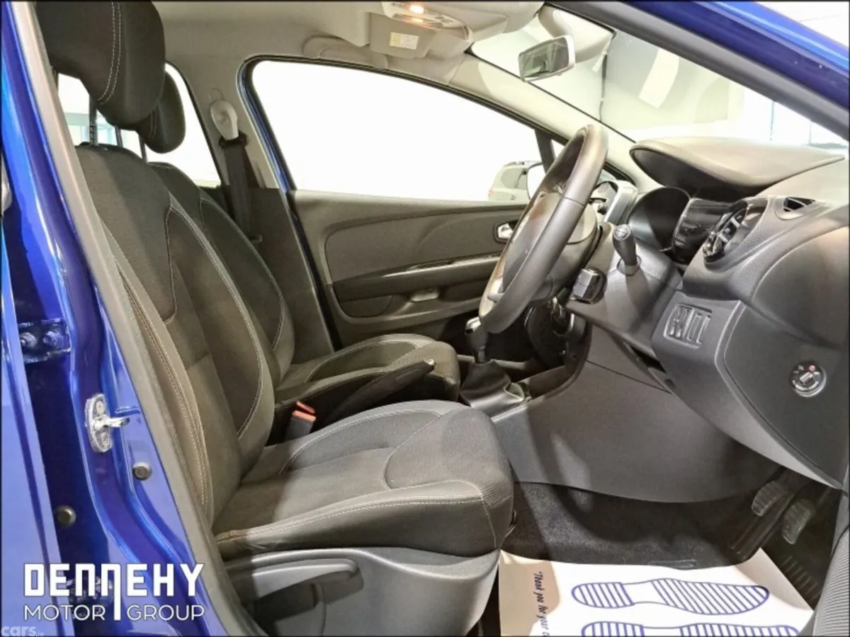Renault Clio Hatchback, Petrol, 2018, Blue