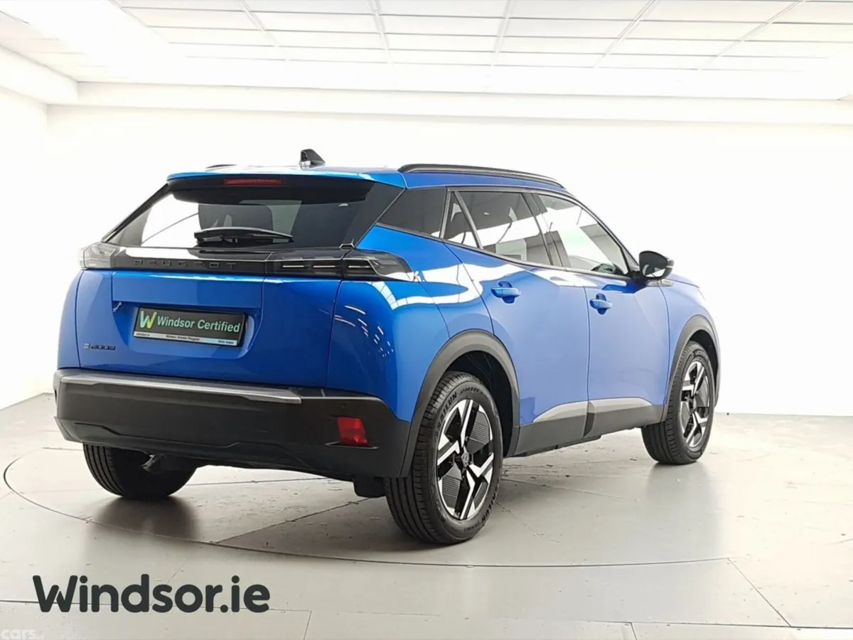Peugeot 2008 SUV, Electric, 2024, Blue