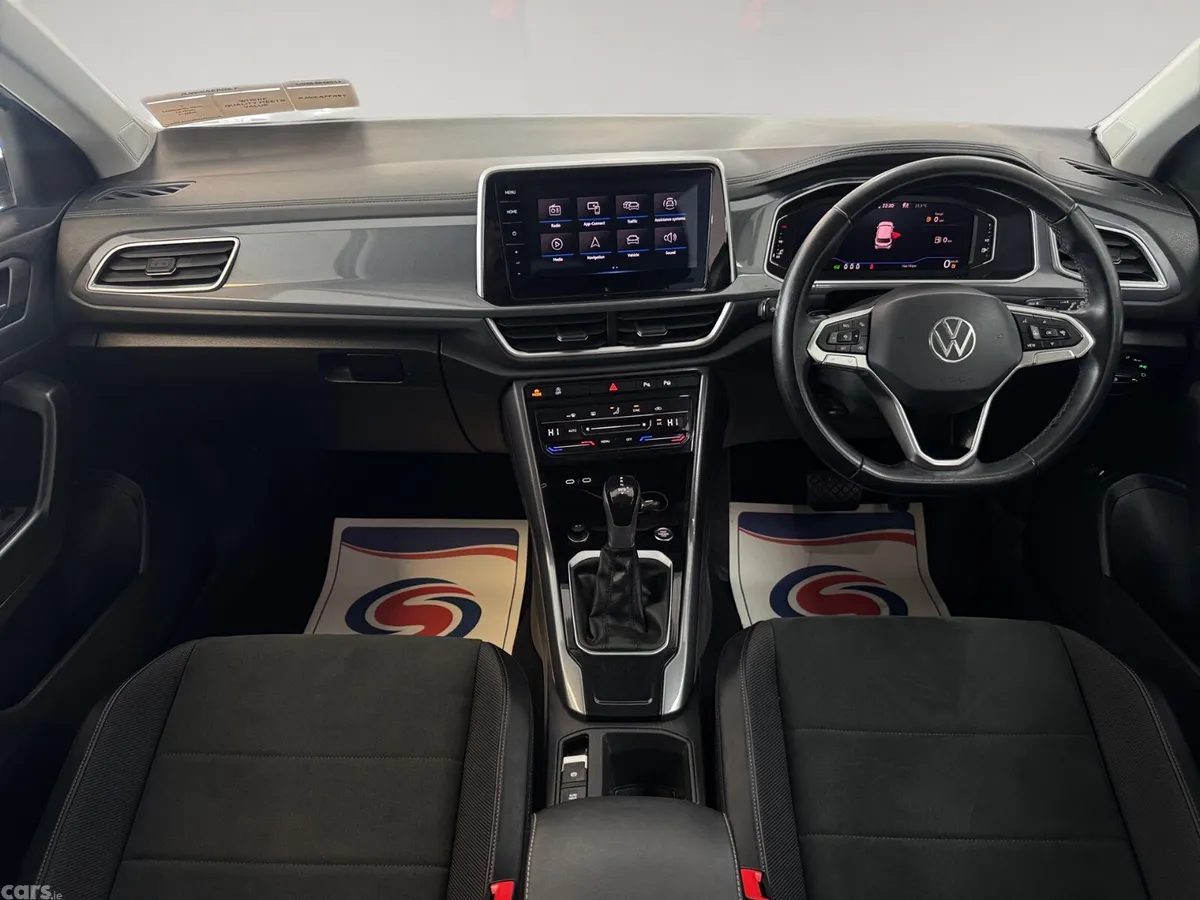 Volkswagen T-Roc SUV, Diesel, 2023, White