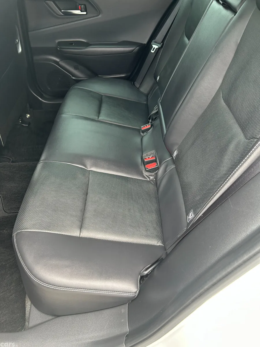 Toyota Prius Hatchback, Petrol Hybrid, 2024, White