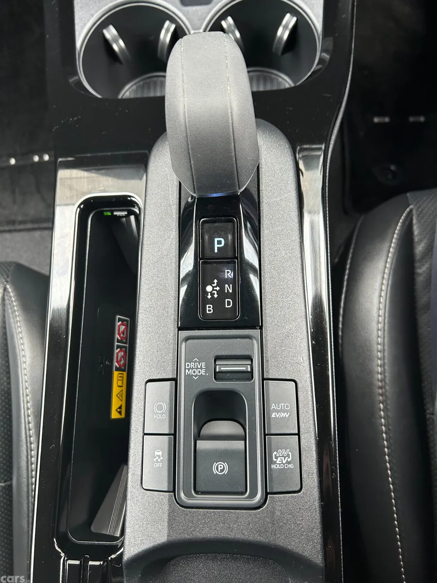 Toyota Prius Hatchback, Petrol Hybrid, 2024, White
