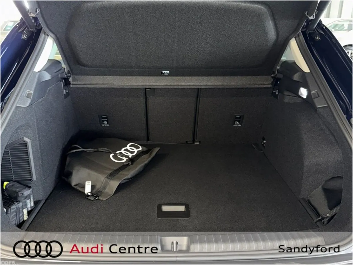 Audi Q3 SUV, Petrol Plug-in Hybrid, 2026, Blue