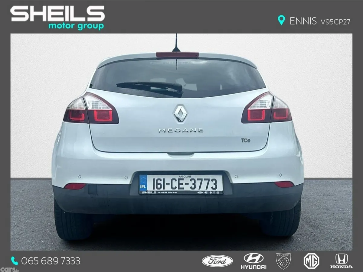 Renault Megane Hatchback, Petrol, 2016, White