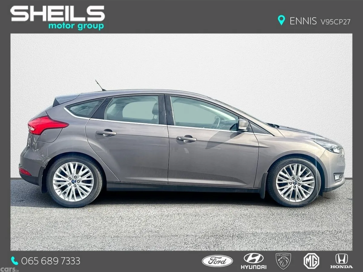 Ford Focus Hatchback, Diesel, 2017, Brown