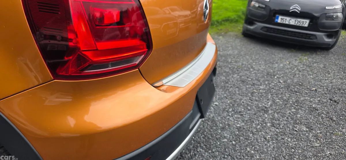 Volkswagen Polo Hatchback, Petrol, 2015, Orange