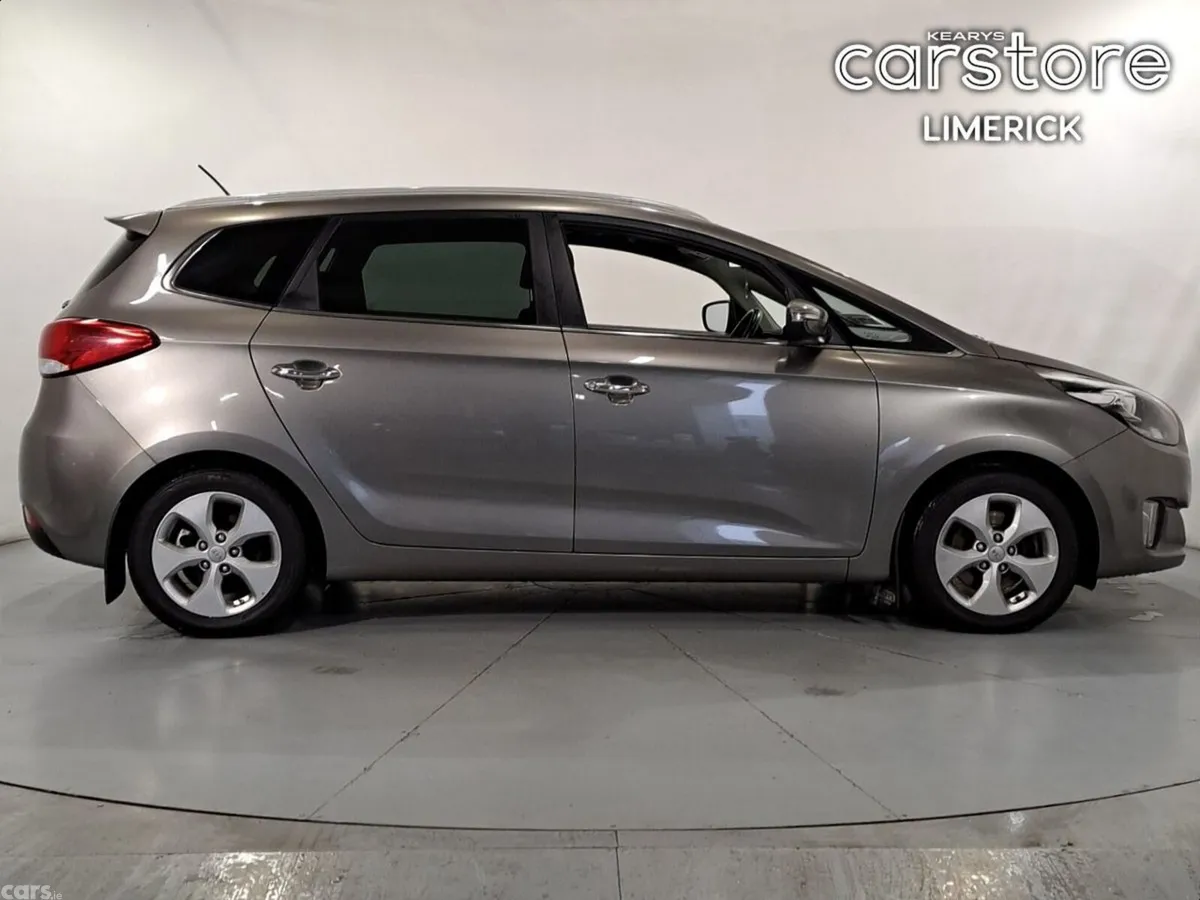 Kia Carens MPV, Diesel, 2016, Silver