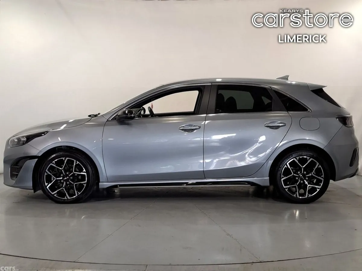 Kia Ceed Hatchback, Diesel Hybrid, 2023, Grey