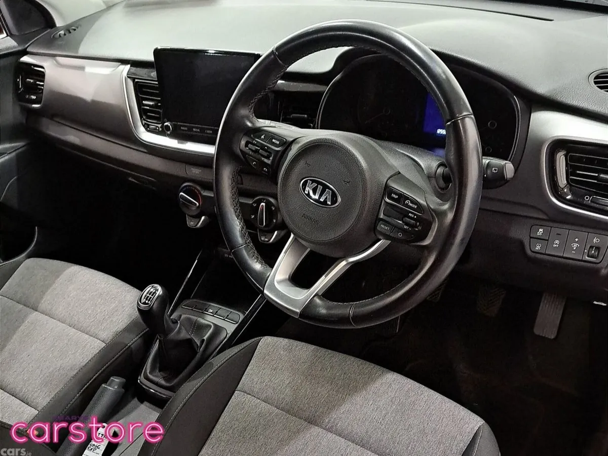 Kia Stonic Estate, Petrol, 2021, Red
