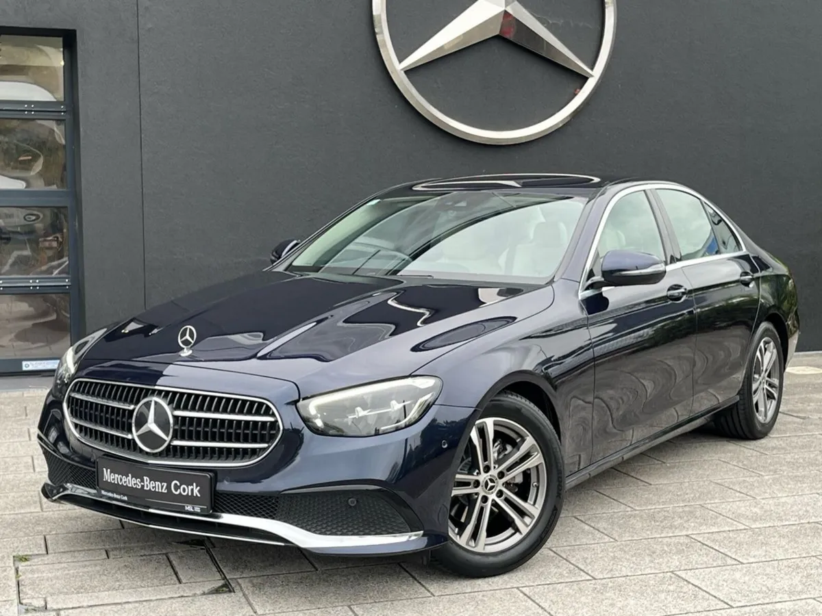 Mercedes-Benz E-Class Saloon, Diesel Hybrid, 2023, Blue