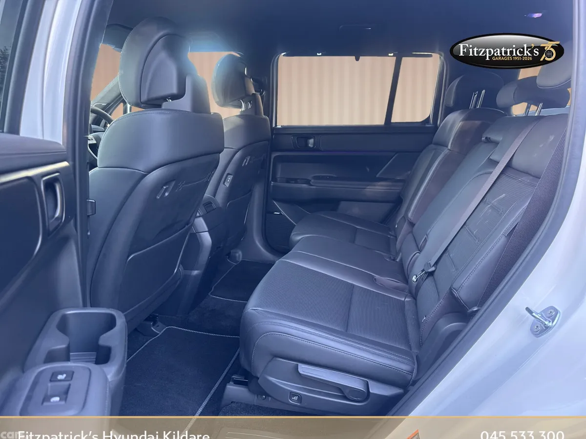 Hyundai Santa Fe SUV, Petrol Plug-in Hybrid, 2026, White