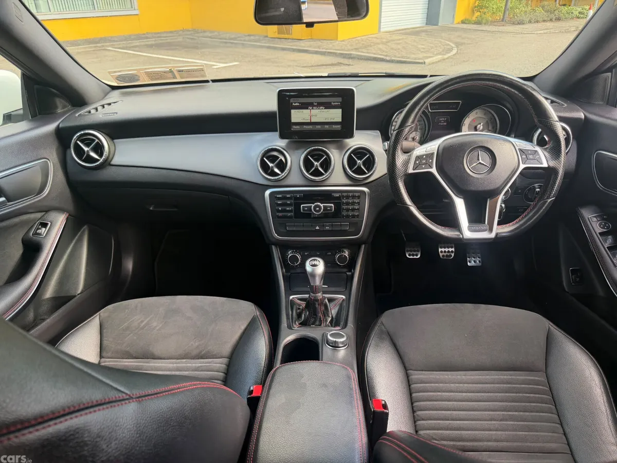 Mercedes-Benz CLA Saloon, Petrol, 2014, White