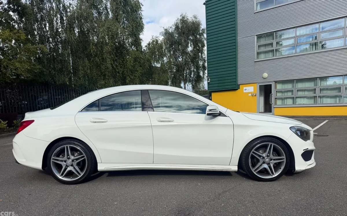 Mercedes-Benz CLA Saloon, Petrol, 2014, White