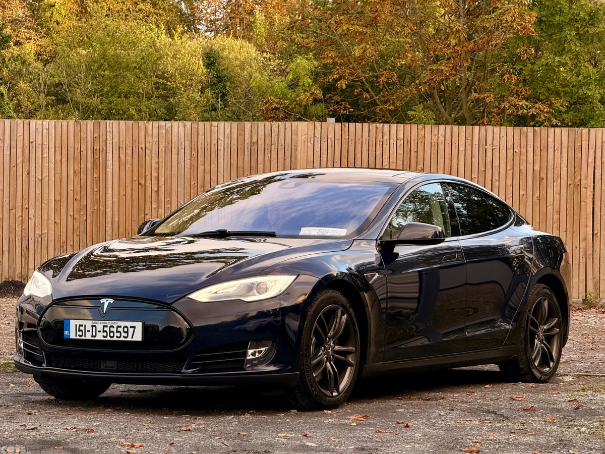 Tesla Model S Hatchback, Electric, 2015, Blue