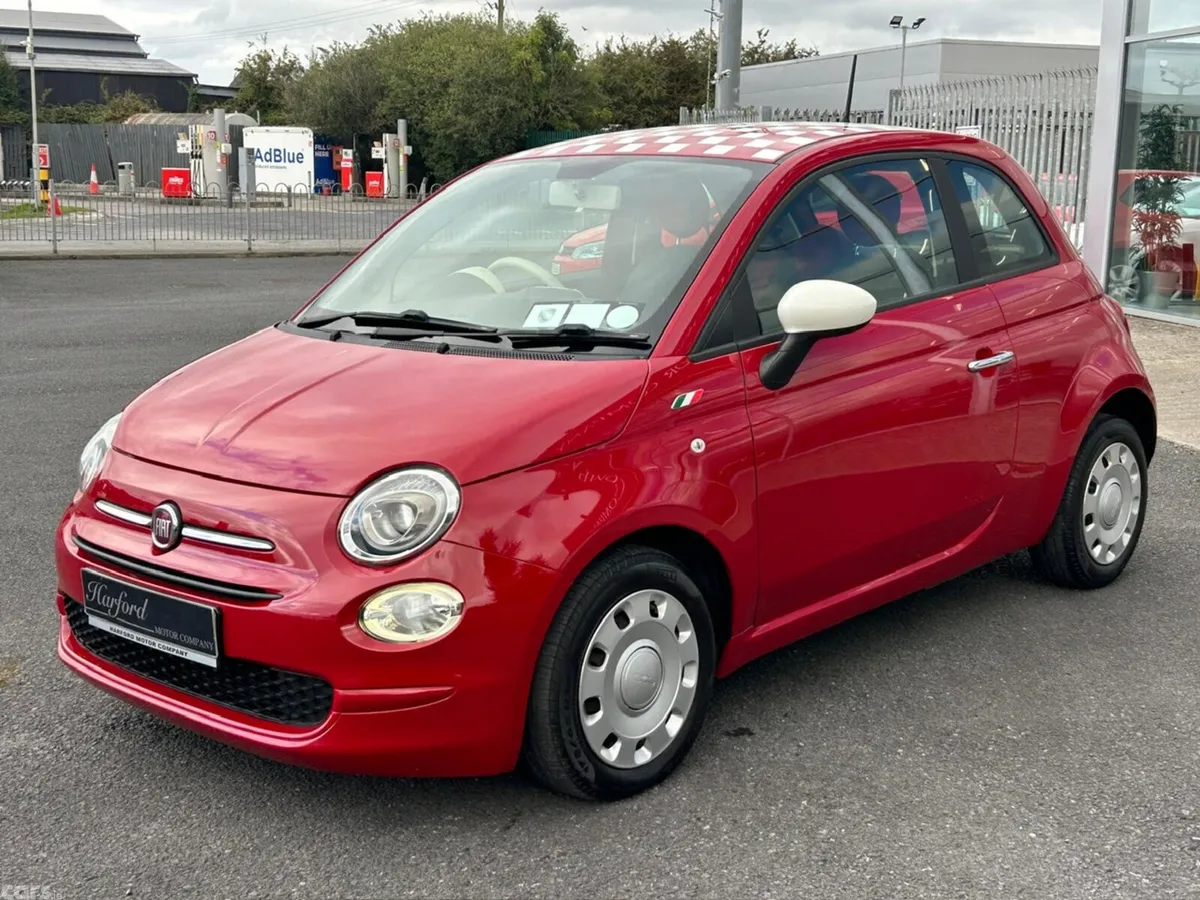 Fiat 500 Hatchback, Petrol, 2017, Red