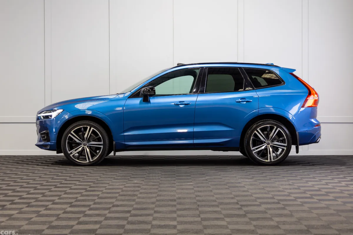Volvo XC60 SUV, Diesel, 2020, Blue