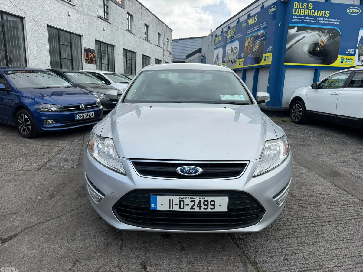 Ford Mondeo Saloon, Diesel, 2011, Silver