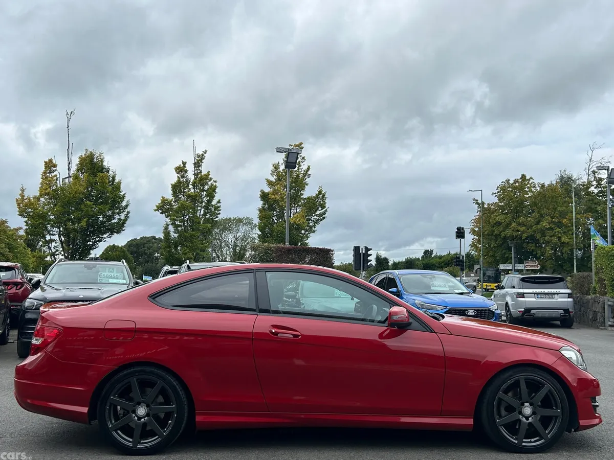 Mercedes-Benz C-Class Coupe, Diesel, 2015, Red