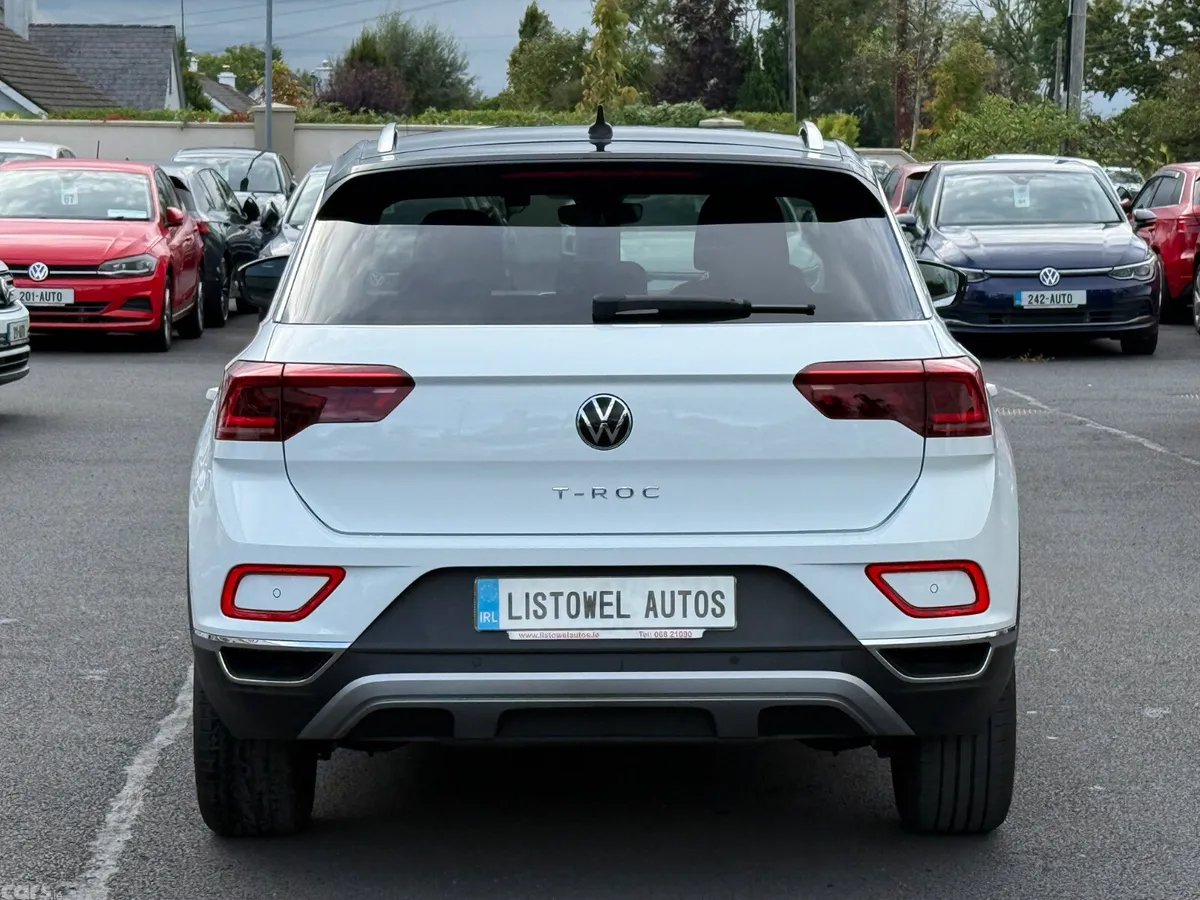 Volkswagen T-Roc SUV, Petrol, 2023, White
