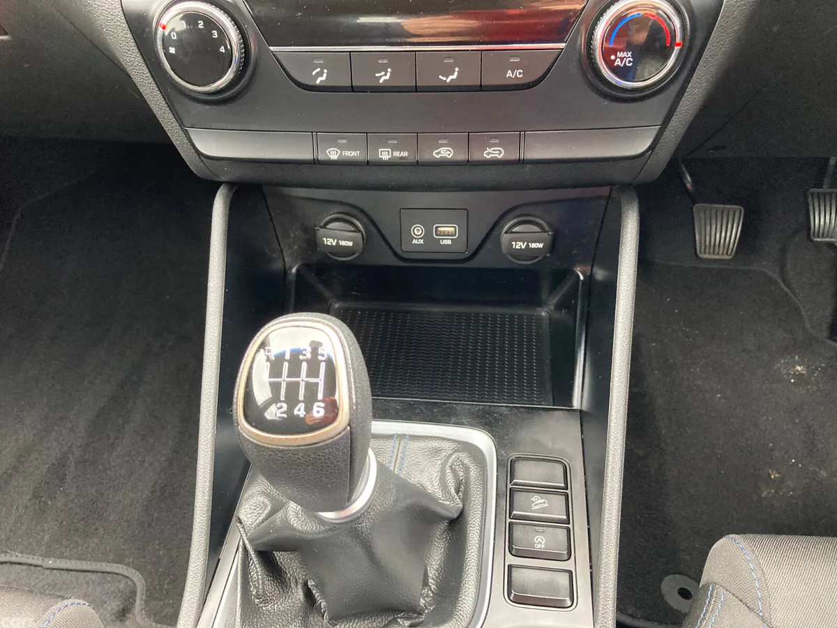 Hyundai Tucson SUV, Diesel, 2016, Grey