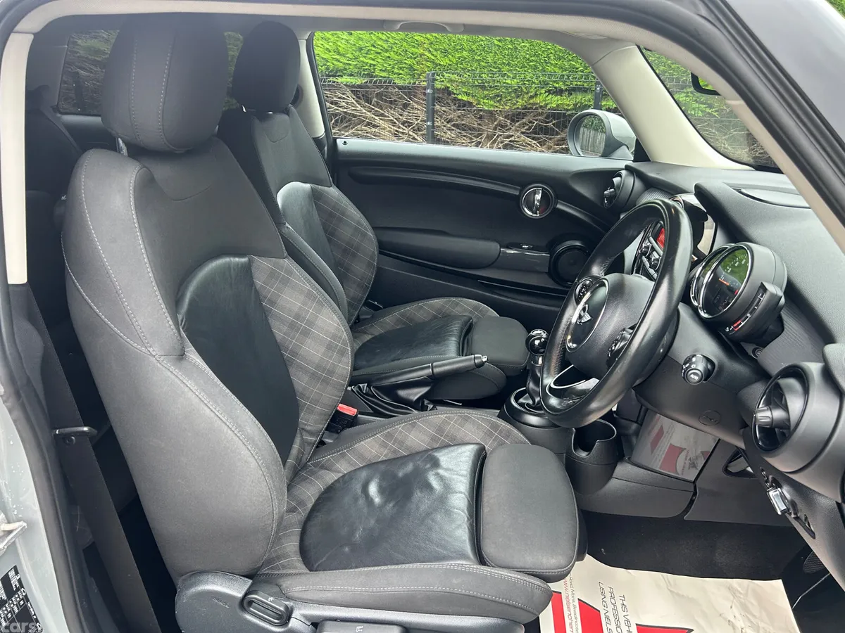 Mini Cooper Hatchback, Petrol, 2018, Grey