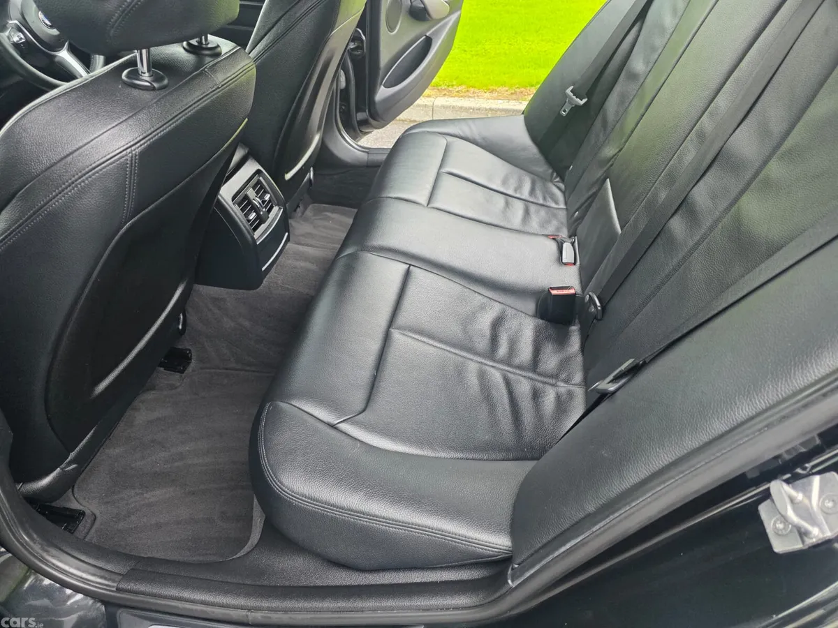 BMW 3-Series Saloon, Diesel, 2014, Black
