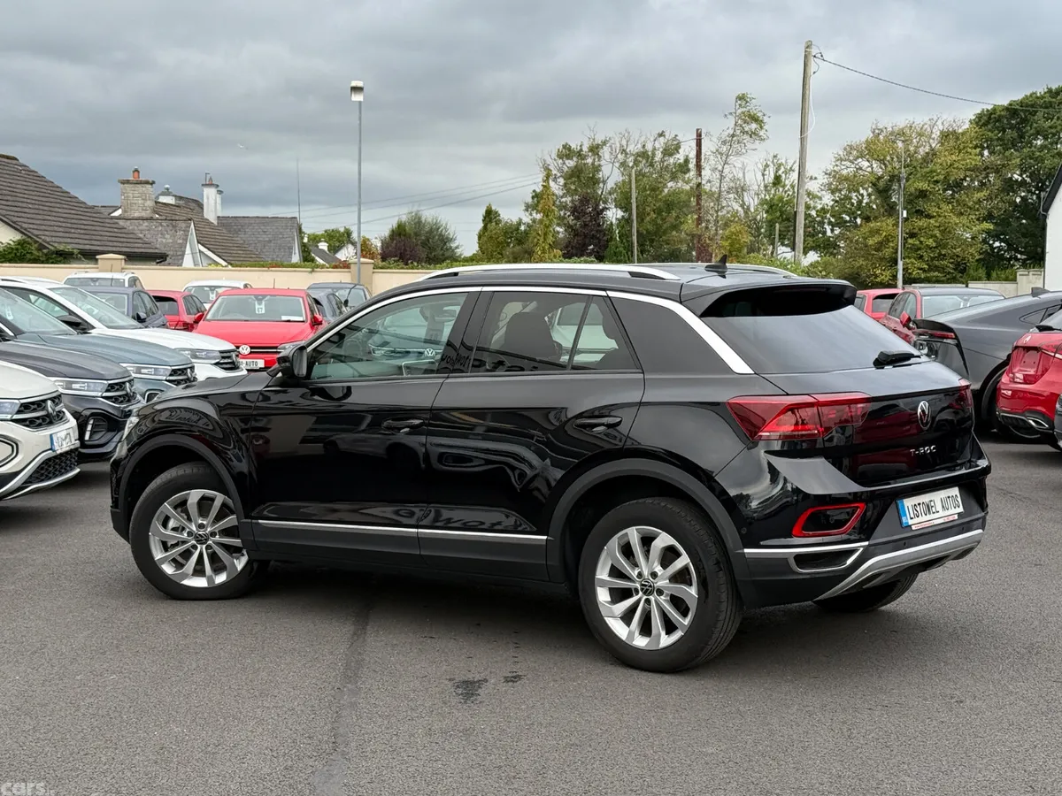 Volkswagen T-Roc SUV, Diesel, 2023, Black