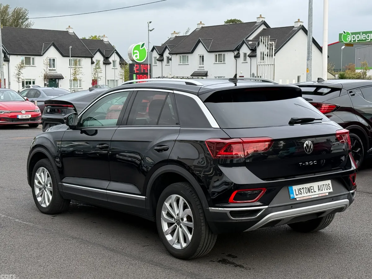 Volkswagen T-Roc SUV, Diesel, 2023, Black