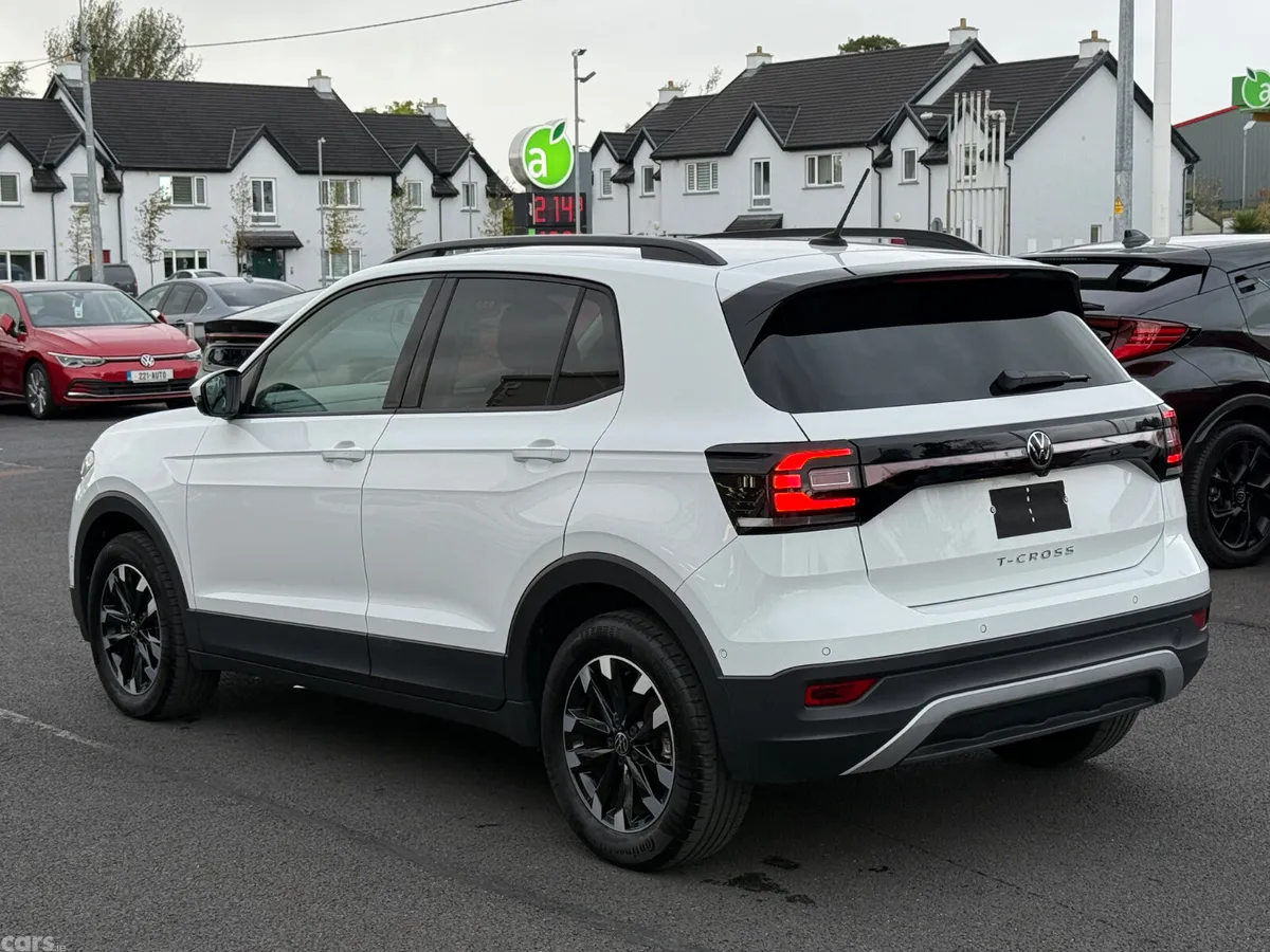 Volkswagen T-Cross MPV, Petrol, 2023, White