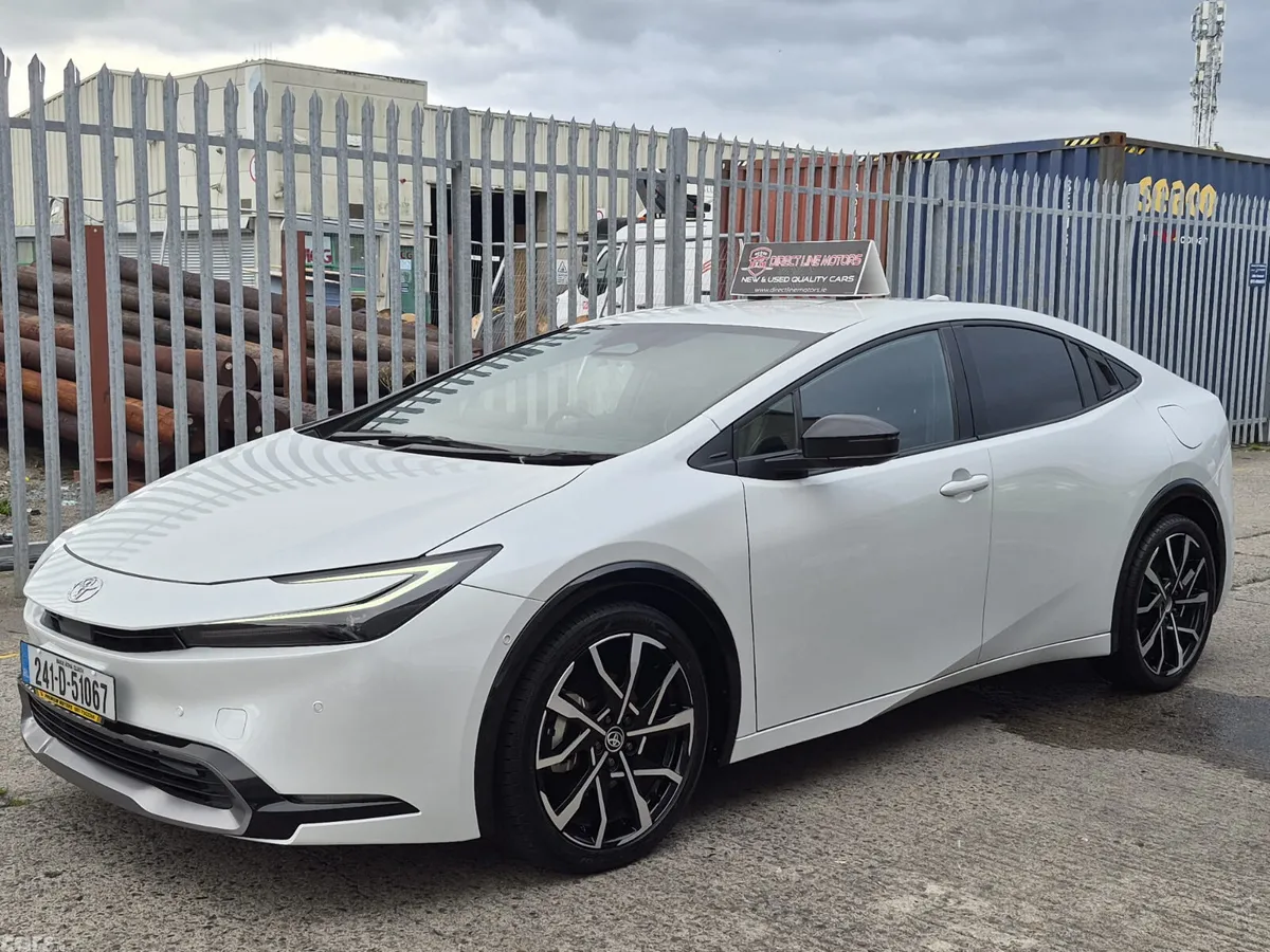 Toyota Prius Hatchback, Petrol Hybrid, 2024, White