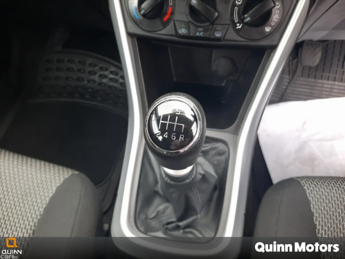 Suzuki SX4 S-Cross Hatchback, Diesel, 2015, Brown