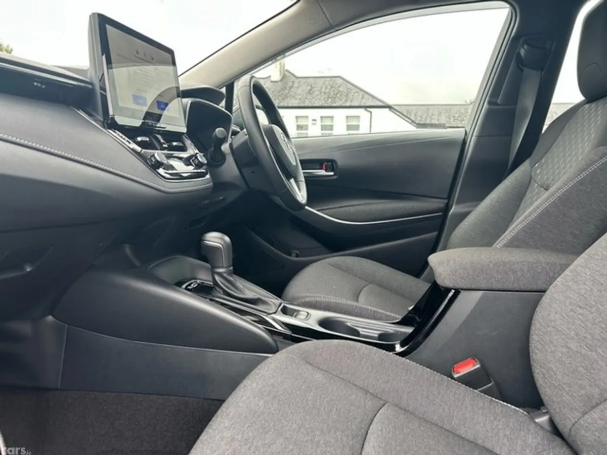 Toyota Corolla Saloon, Petrol Hybrid, 2025, Brown