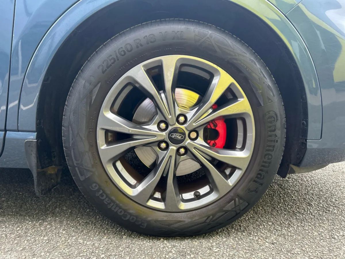 Ford Kuga MPV, Diesel, 2023, Blue