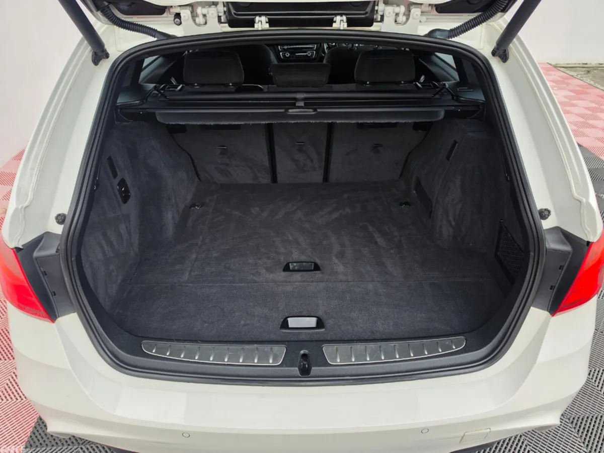 BMW 3-Series Saloon, Diesel, 2013, White