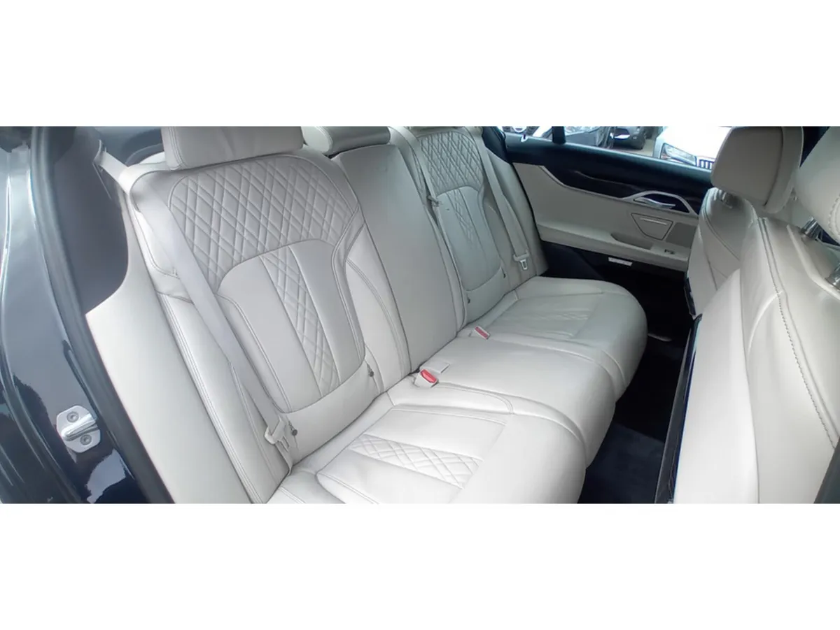 BMW 7-Series Saloon, Diesel, 2017, Black