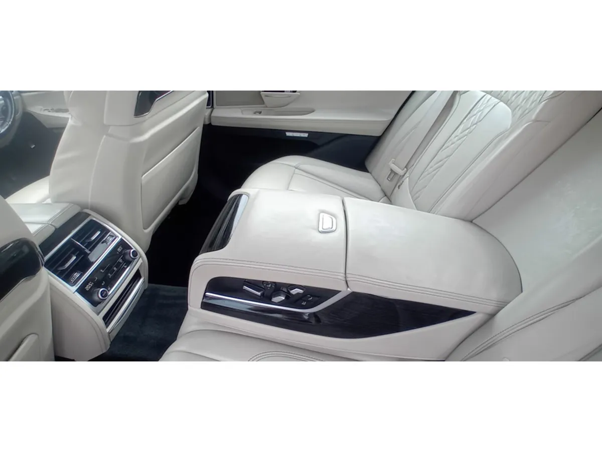 BMW 7-Series Saloon, Diesel, 2017, Black