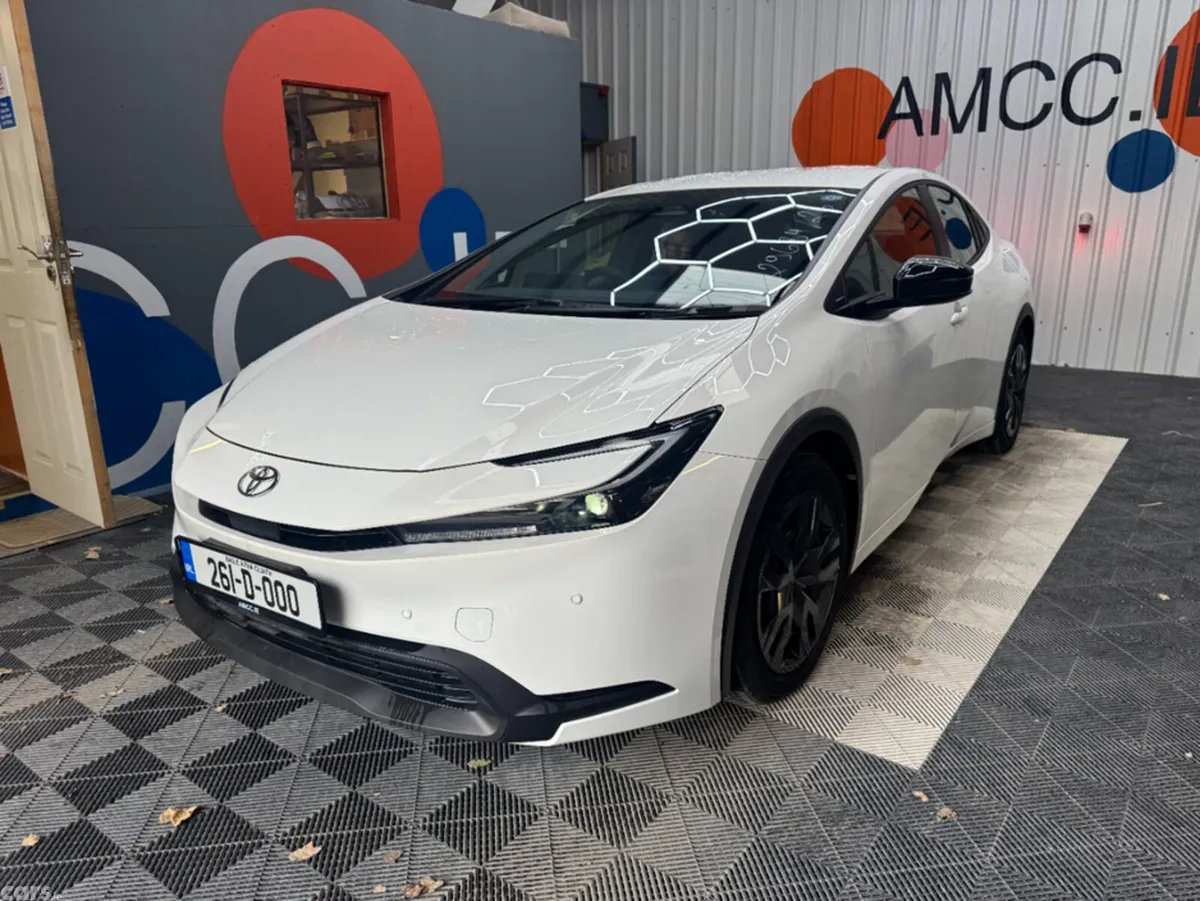 Toyota Prius Saloon, Unknown, 2026, White