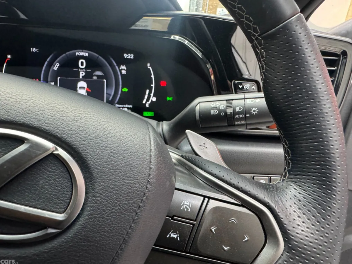 Lexus NX SUV, Petrol Hybrid, 2023, White