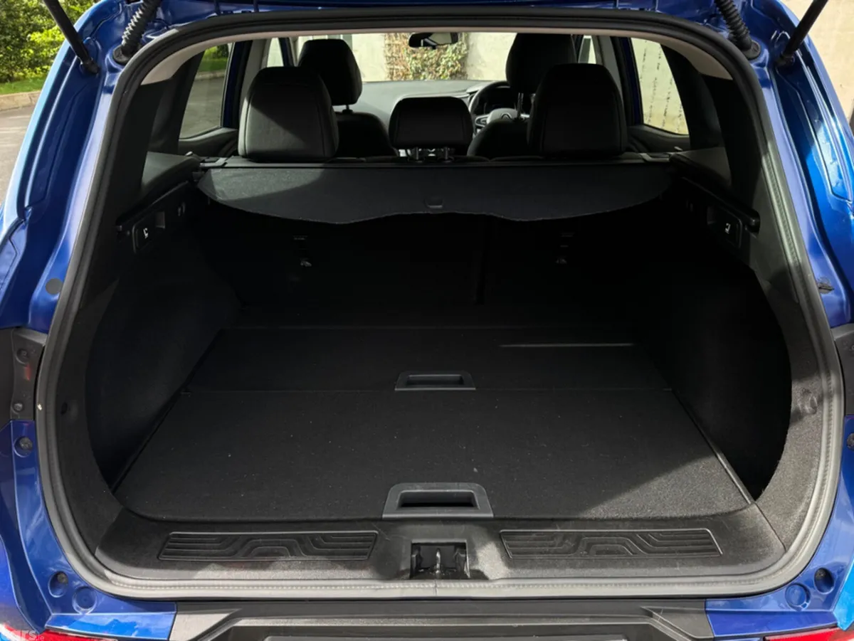 Renault Kadjar SUV, Petrol, 2019, Blue