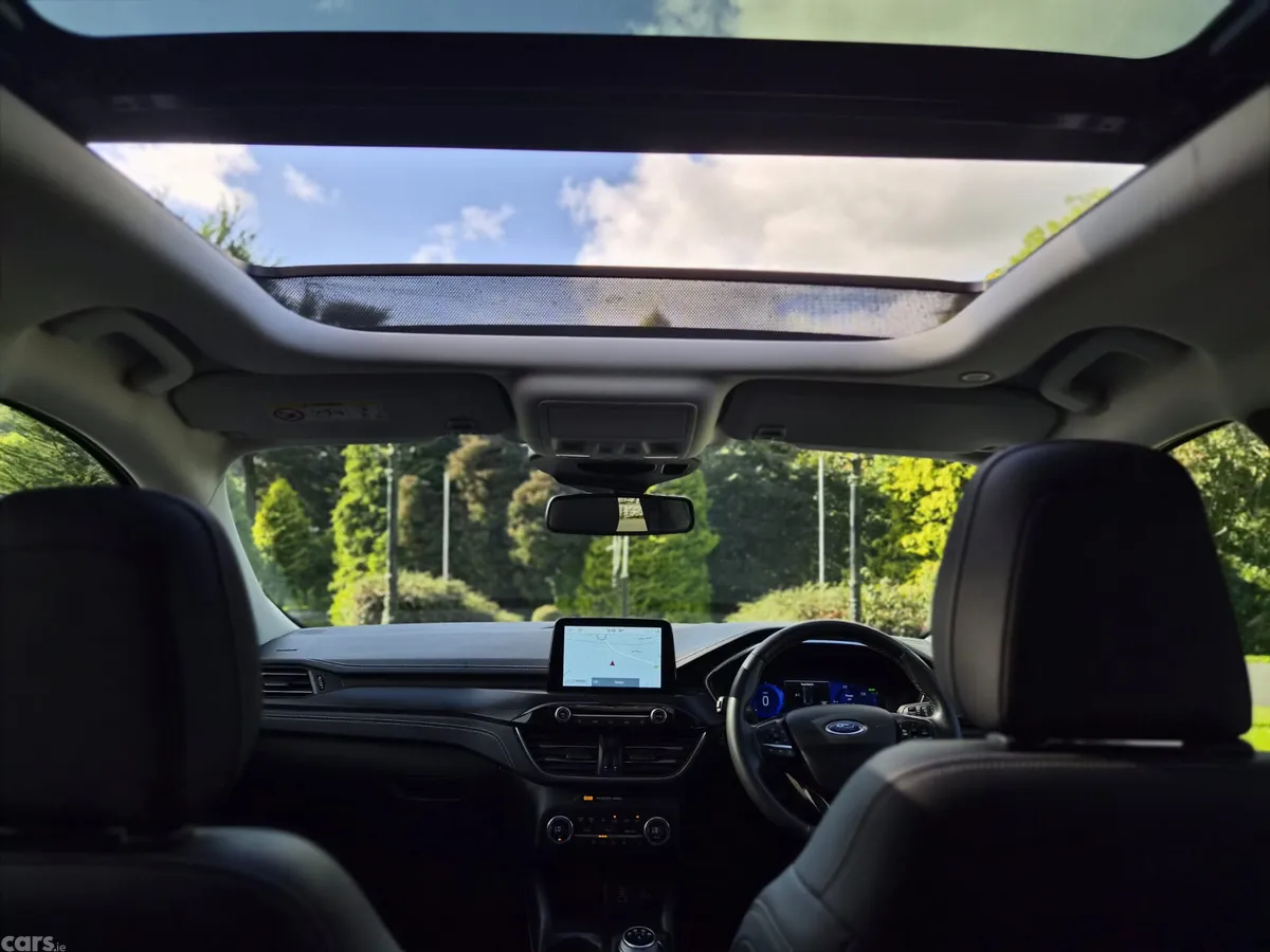 Ford Kuga SUV, Petrol Plug-in Hybrid, 2022, Blue