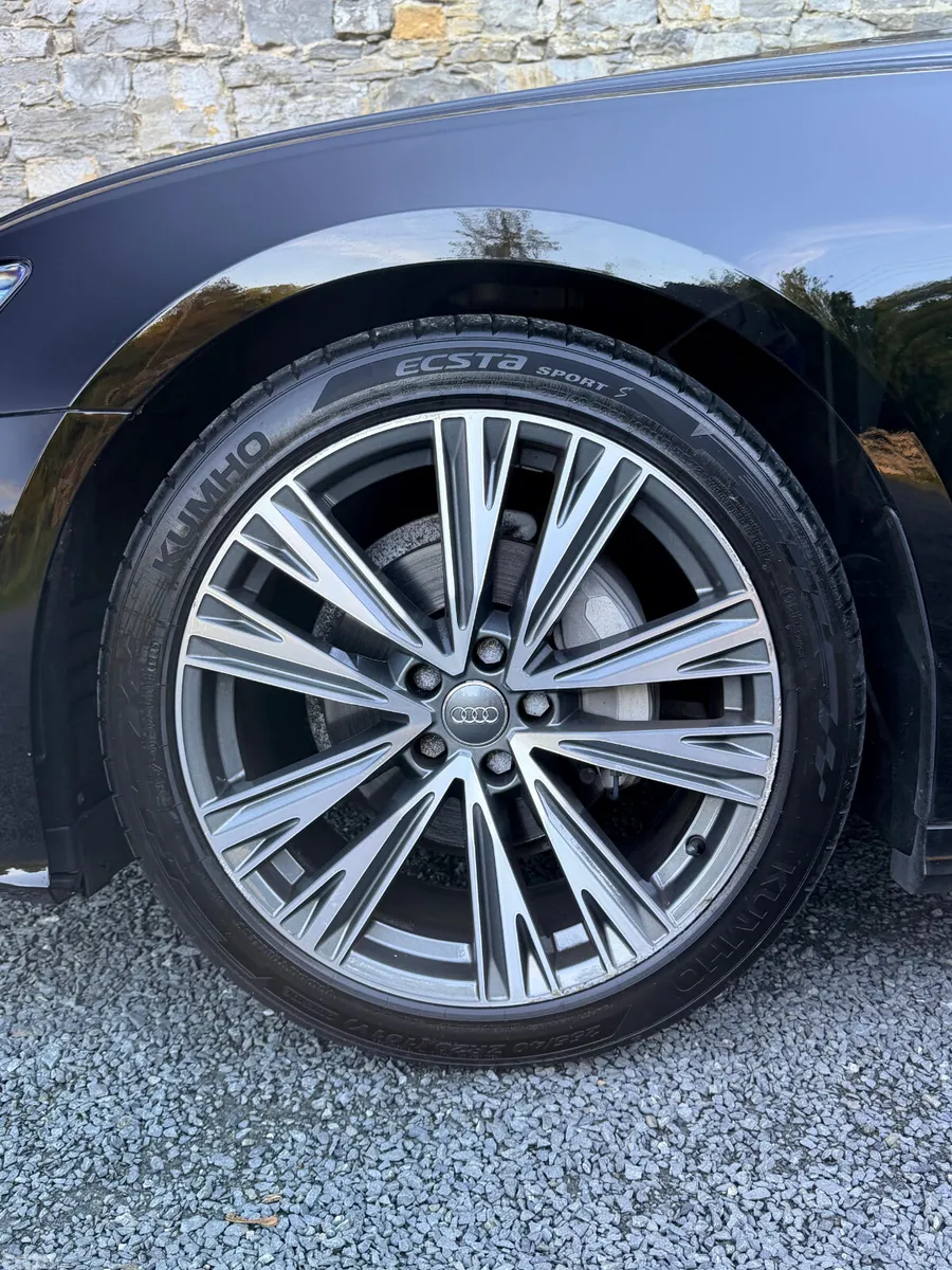 Audi A6 Saloon, Diesel, 2019, Black